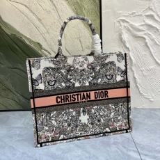 Christian Dior Shopping Bags